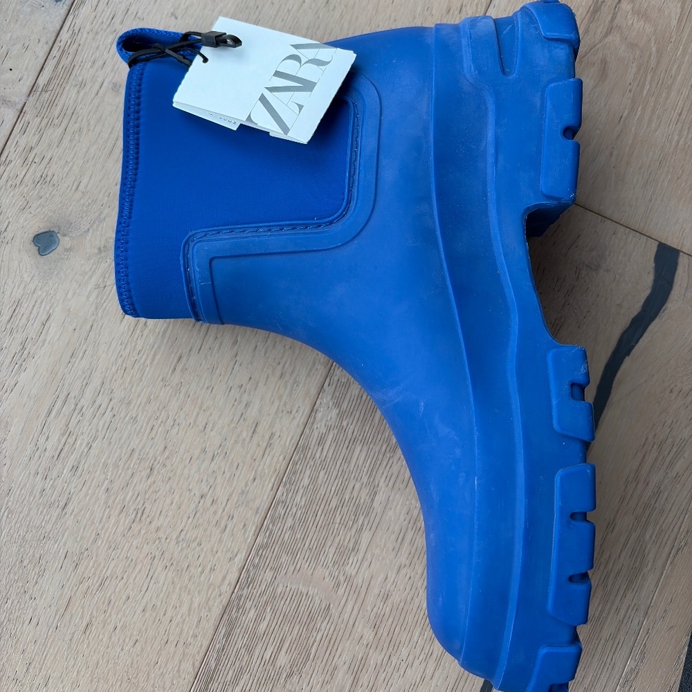 Zara rain boots